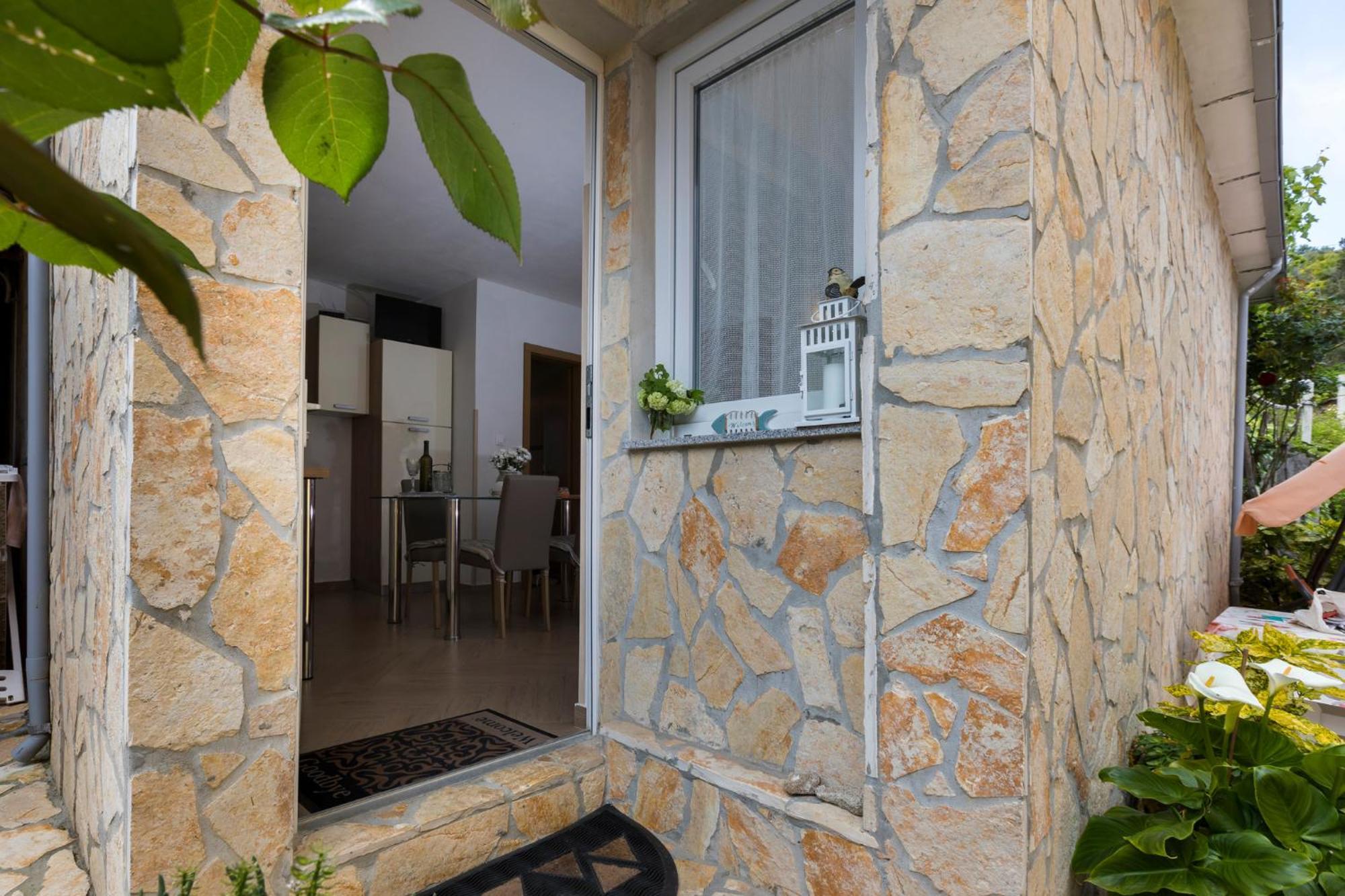 Apartmani I Soba Roberto I Mirjana Valun Zewnętrze zdjęcie